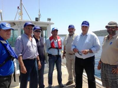 Επίσκεψη Μανώλη Αγγελάκα σε ιχθυοτροφικέ...