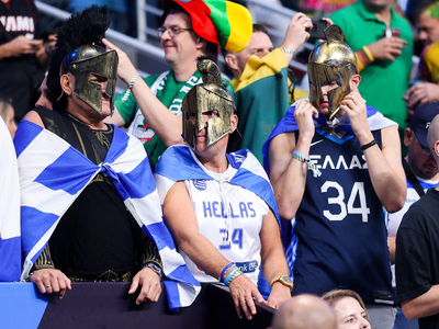 Ρίγα: Χαμός για την Εθνική - Πάρτι στους...