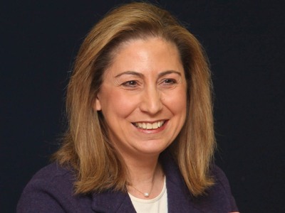 Άναψαν τα αίματα στη Βουλή για τα χρέη τ...