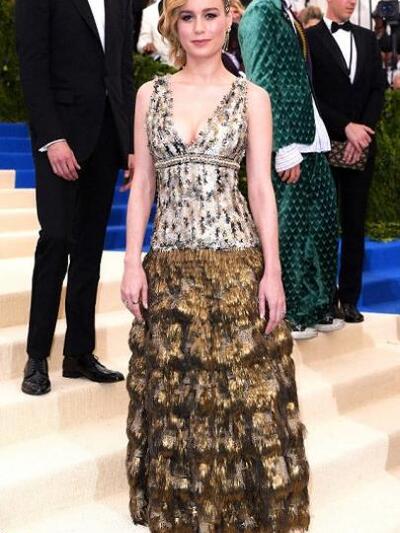 ΜΠΡΙ ΛΑΡΣΟΝ ΜΕ CHANEL