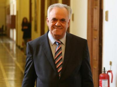 Δραγασάκης: Οι αλλαγές στις 100 δόσεις θ...