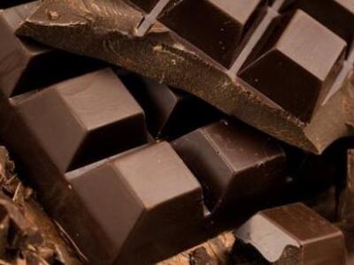 Η σοκολάτα ενισχύει την... εξυπνάδα!