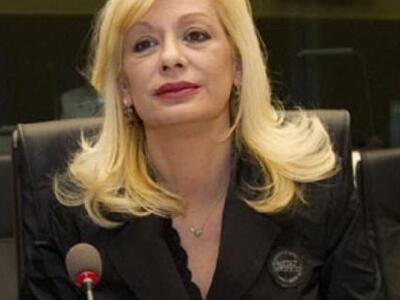 Έμφραγμα υπέστη η υπουργός Εργασίας της Κύπρου