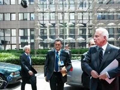 Η Ευρώπη θέλει κυβέρνηση που θα εφαρμόσε...