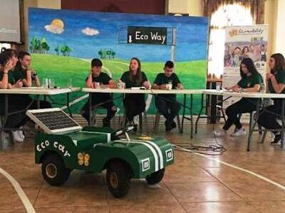 Πρωτιά του Γυμνασίου Φαρρών στο Ecomobil...