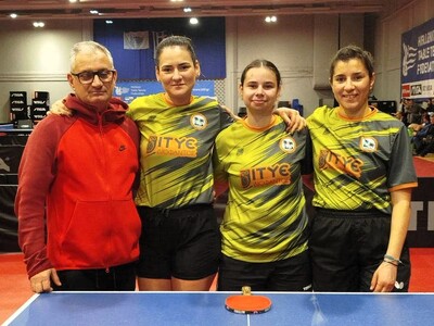 Οι Φοίνικες