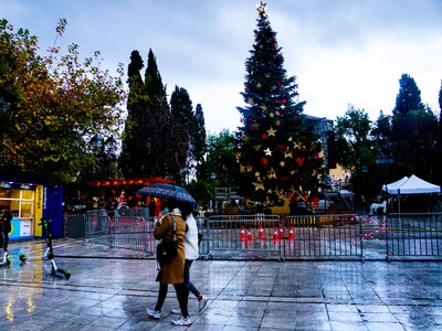 Ρεβεγιόν χωρίς αγκαλιές και φιλιά - Πώς ...