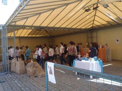 Bazaar χειροποίητης τσάντας από το Αντων...