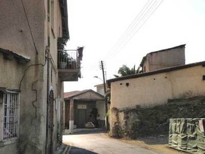 Μόρφου: Οι Τουρκοκύπριοι επιχειρούν να δ...