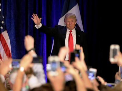 Google: Ο Ντόλαντ Τράμπ είναι looser