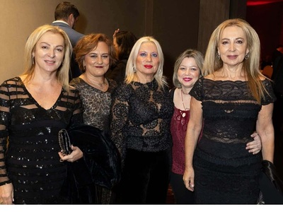 Οι κομψή συντροφιά από τα μέρη μας