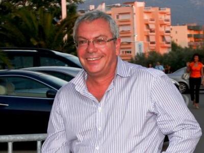 Δείτε τον Σταμάτη Μαλέλη μετά την περιπέ...