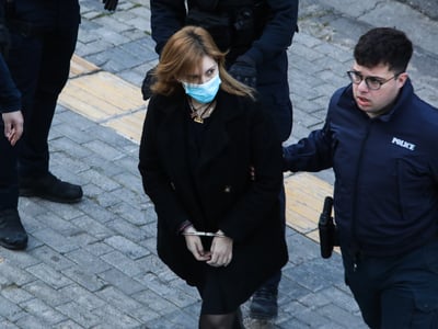 Στο εδώλιο ξανά η Ρούλα Πισπιρίγκου – Σή...