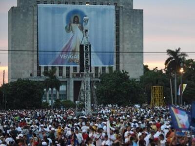 Κούβα: Θερμή υποδοχή στον πάπα Φραγκίσκο...