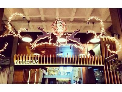 Χριστουγεννιάτικη υπερπαραγωγή παρουσιάζ...