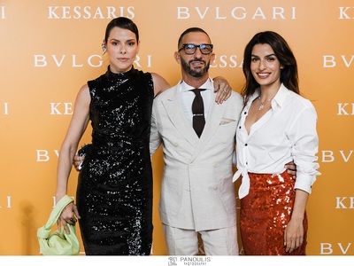 Έλενα Γαλύφα, Χάρης Ντάβλας, Τόνια Σωτηροπούλου