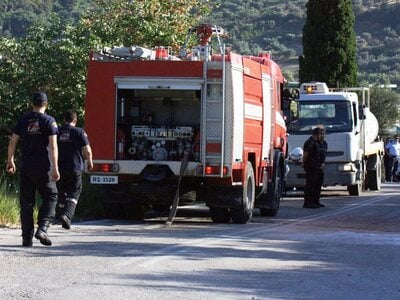 Φωτιά ΤΩΡΑ σε αγροτοδασική έκταση στην Τανάγρα 