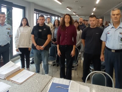 Τριάντα πέντε νέοι δόκιμοι αστυφύλακες α...