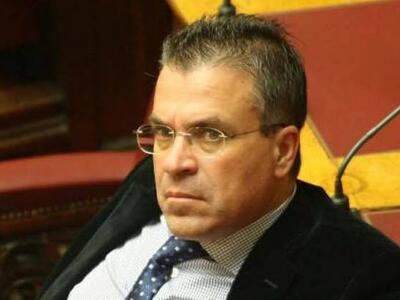 Ντινόπουλος: Η πόρτα του Υπουργείου θα ε...