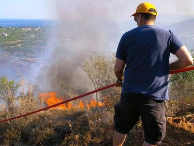 Σε εξέλιξη πυρκαγιά στο Σιδηρόκαστρο Γυθείου