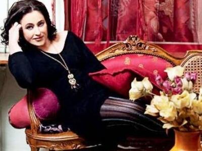 Η Αθηνά Τσιλύρα μιλά για τη μάχη της με ...