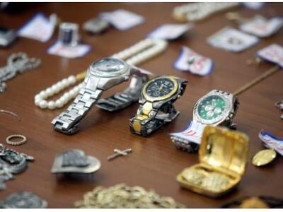 Συντηρητής ανελκυστήρων άρπαζε κοσμήματα...