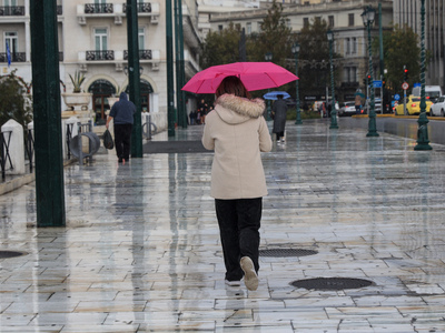 Kαιρός - Σερέτης: Βροχές κατά περιόδους ...