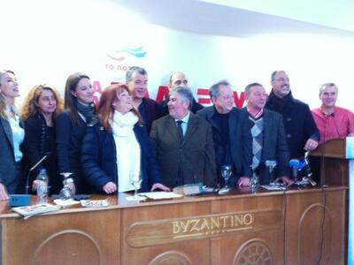 Πάτρα: Ο Σταύρος Θεοδωράκης ανακοίνωσε τ...