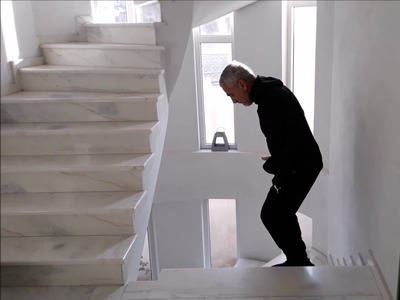 Ο Μάκης Παρασκευόπουλος μας γυμνάζει στι...