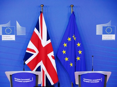 Brexit: Με ηλεκτρονική άδεια και διαβατή...