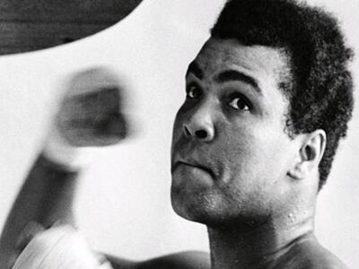 Σε δημοπρασία προσωπικά αντικείμενα του ...