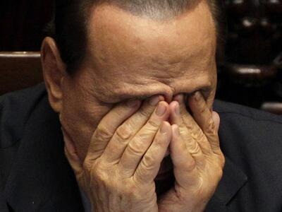 Ο Μπερλουσκόνι ερευνάται για φοροδιαφυγή 