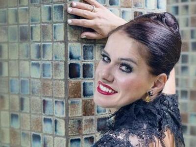 Η Πατρινή σοπράνο Βασιλική Καραγιάννη επ...