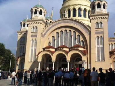 Πάτρα: Σε κλίμα οδύνης η κηδεία του Κώστ...