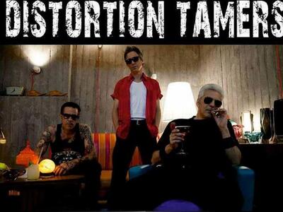 Οι "Distortion Tamers" για ένα...