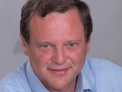 Ο Χαράλαμπος Μπακόπουλος στηρίζει τον Κώ...