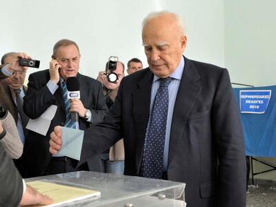 Καρέ καρέ η ψήφος των πολιτικών 