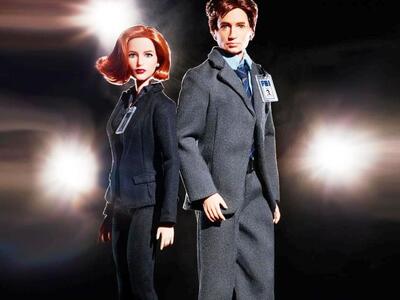 «The Χ-Files»: Έγιναν κούκλες Φοξ Μόλντε...