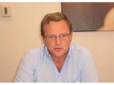 Επαφές Χριστόπουλου με επαγγελματίες εστ...