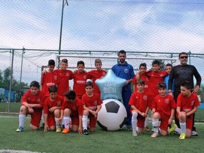 Οι μικροί της Δόξας Παραλίας εύχονται στ...