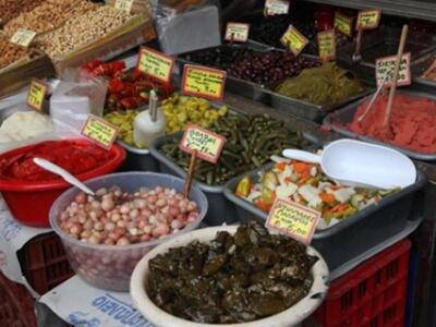 «Πικρίζει» το τραπέζι της Καθαράς Δευτέρ...