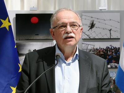 Παπαδημούλης: H Χρυσή Αυγή υμνεί τον Κυρ...