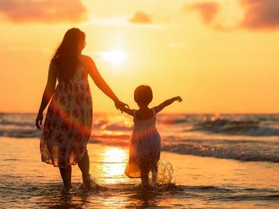 Είναι καθαρές οι θάλασσες της Πάτρας; ΔΕ...