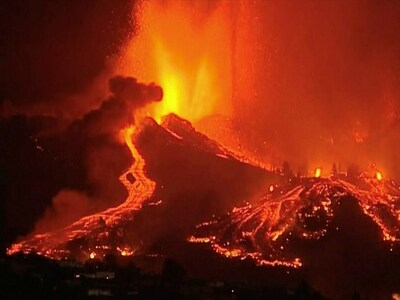 Ισπανία: «Κοιμήθηκε» το ηφαίστειο της Λα...