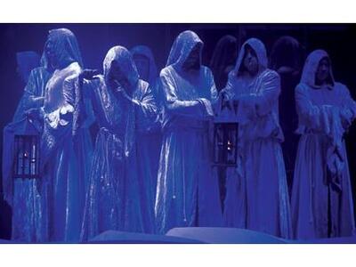 Οι μαγικές φωνές των Gregorian για πρώτη...