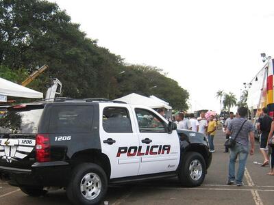 Βραζιλία: Αστυνομικός εκτέλεσε εν ψυχρώ ...