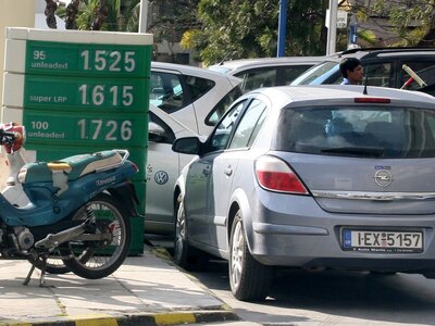 Ρήγμα στην απεργία των βενζινοπωλών 