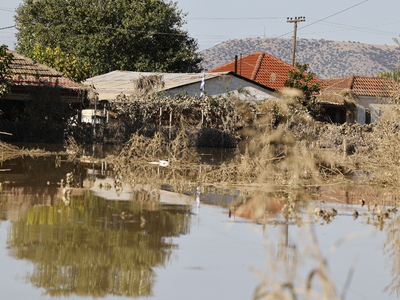Πλημμύρες στη Θεσσαλία: 181 κρούσματα γα...