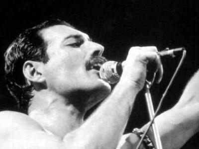 Νέοι, ωραίοι, επιτυχημένοι- άλλοι το επέ...