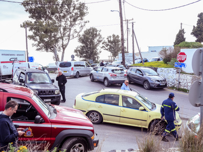 Σεισμοί στη Σαντορίνη:Χιλιάδες εγκαταλεί...